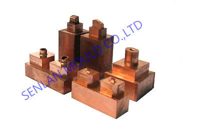 Eletrodos de Porta EDM de Precisão. Componentes de Moldes de Injeção Personalizados.