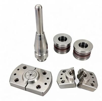 Componentes do conjunto do molde da pré-forma do ANIMAL DE ESTIMAÇÃO H13 para modelagem por injeção plástica