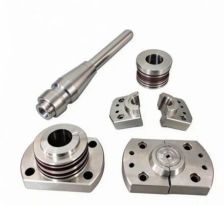 Componentes do conjunto do molde da pré-forma do ANIMAL DE ESTIMAÇÃO H13 para modelagem por injeção plástica