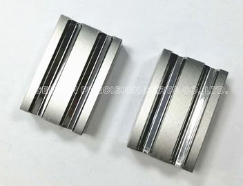 Núcleo plástico da inserção do slider das peças do molde de Hitachi HPM38 com polonês