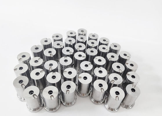 ±\pm$0.002mm Peças de molde de alta precisão