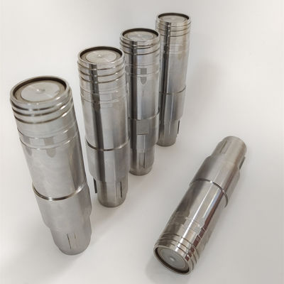 Núcleos de molde CNC de 4 eixos.