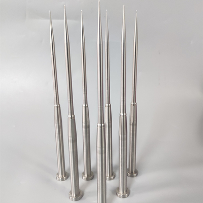 A resistência de alta temperatura morre ejetor fixa o núcleo reto do molde fixa com tolerância de 0.005mm para as peças plásticas da injeção